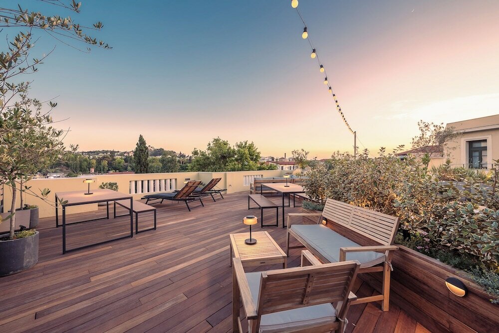 Фото Moon And Stars Athens