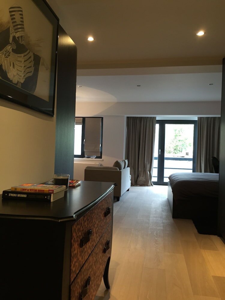 Фото Flat Moliere