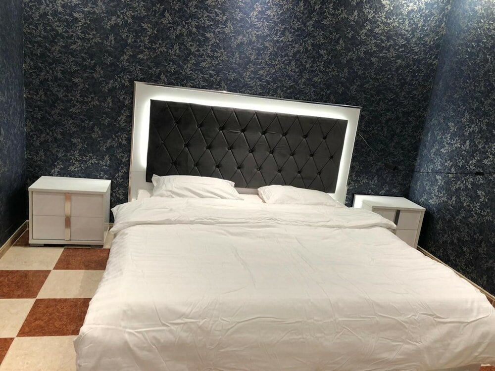 Фото Tabuk Star 2