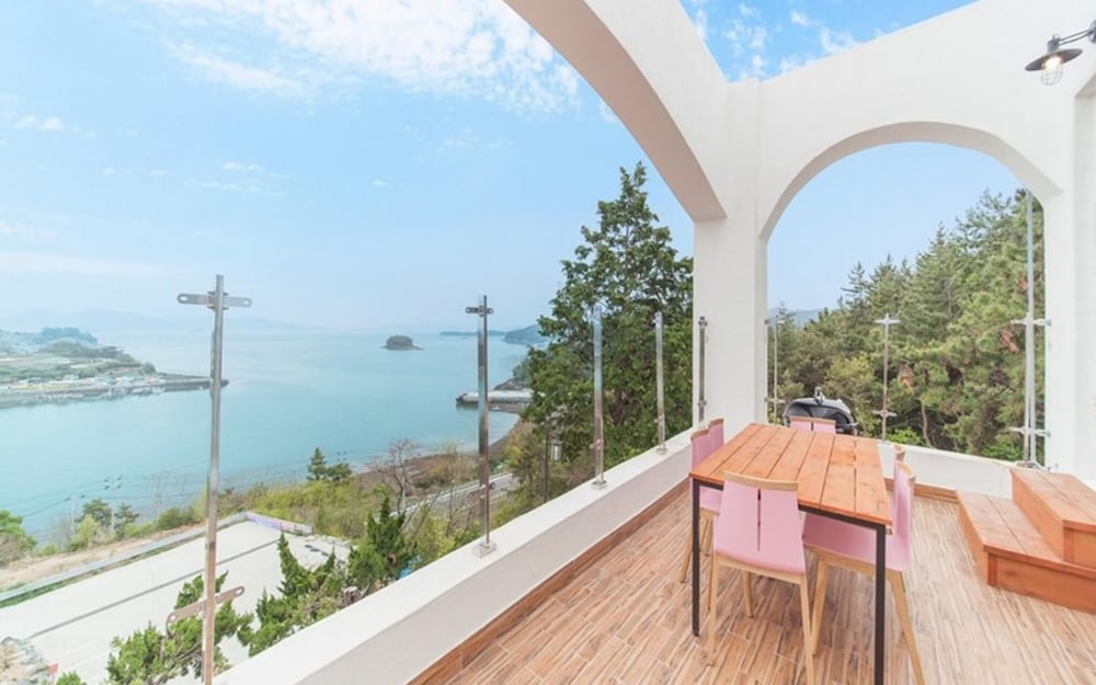 Фото Yeosu Querencia Resort