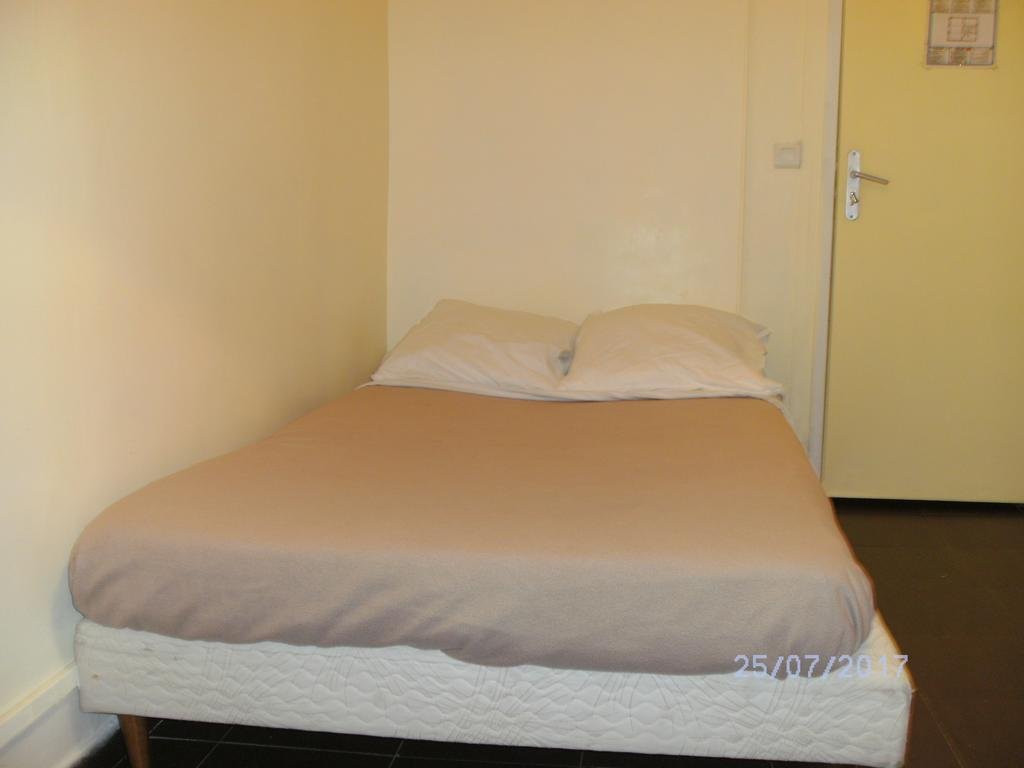 Фото Hôtel Azur Montmartre