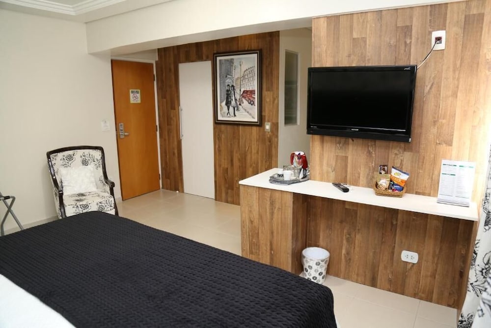 Фото Hotel Royal Plaza