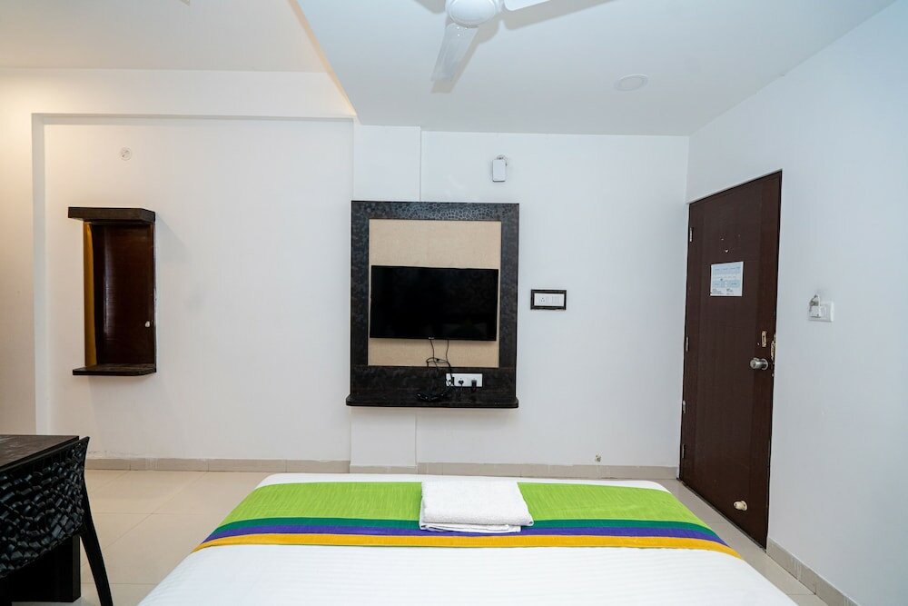 Фото Hotel Dhruv Palace Bengaluru