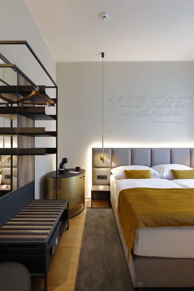 Фото Hotel Prokop Square