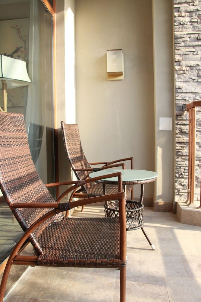 Фото Queshan Lake Arcadia Intl Resort