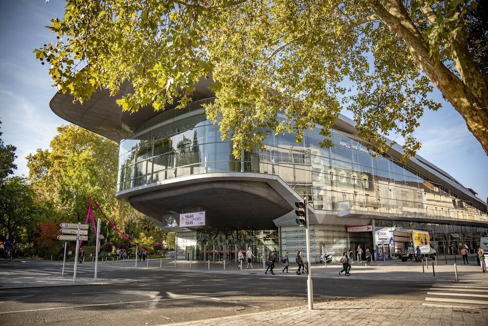 Фото Hilton Garden Inn Tours Centre