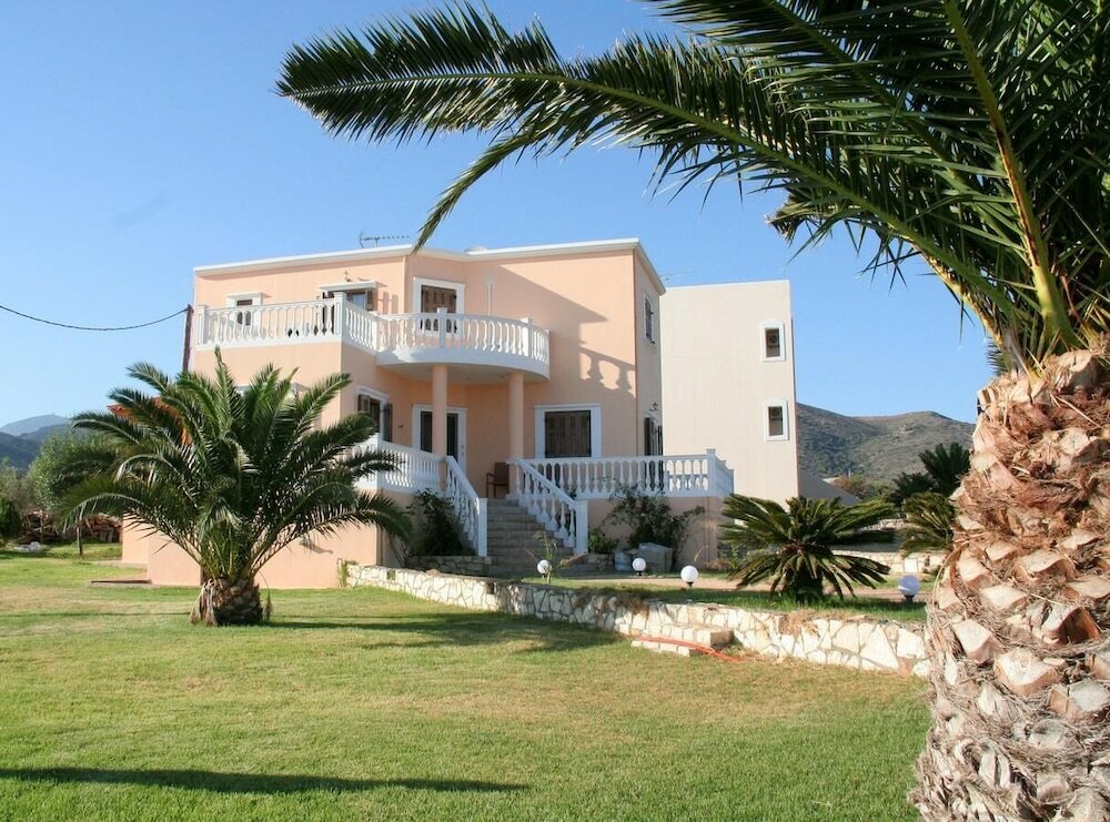 Фото Flisvos Villa