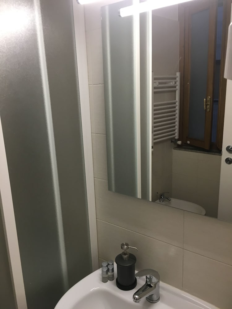 Фото All You Need Is Rome Guesthouse