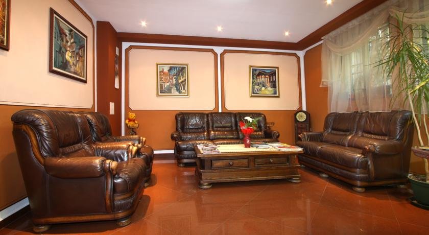 Фото Hotel Alafrangite