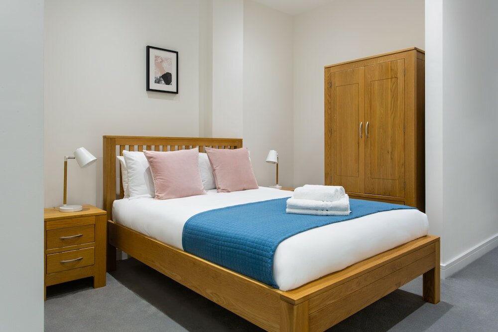 Фото Queens Park by Flying Butler Apartments