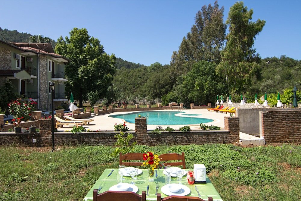 Фото Yeşilkaya Hotel