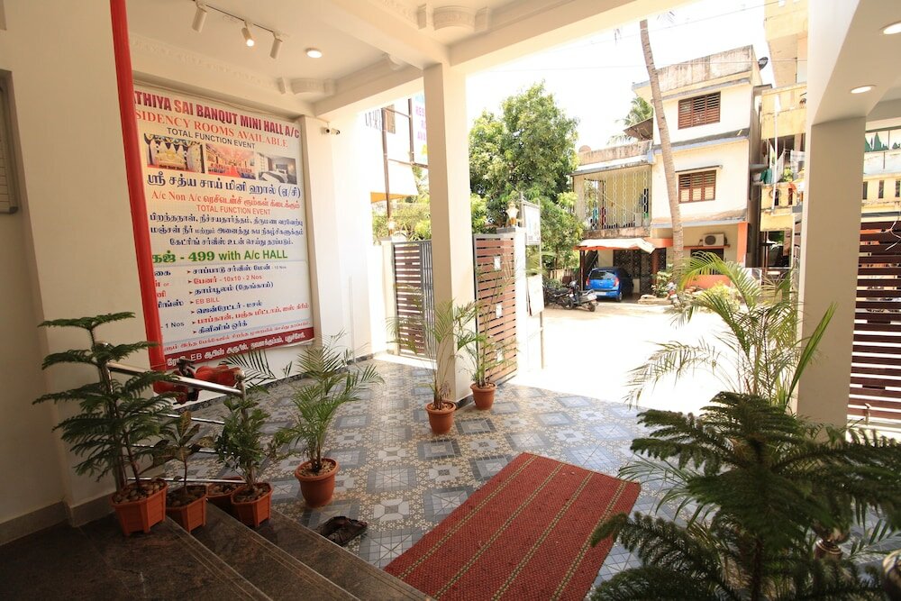 Фото Sri Sathiya Sai Residency