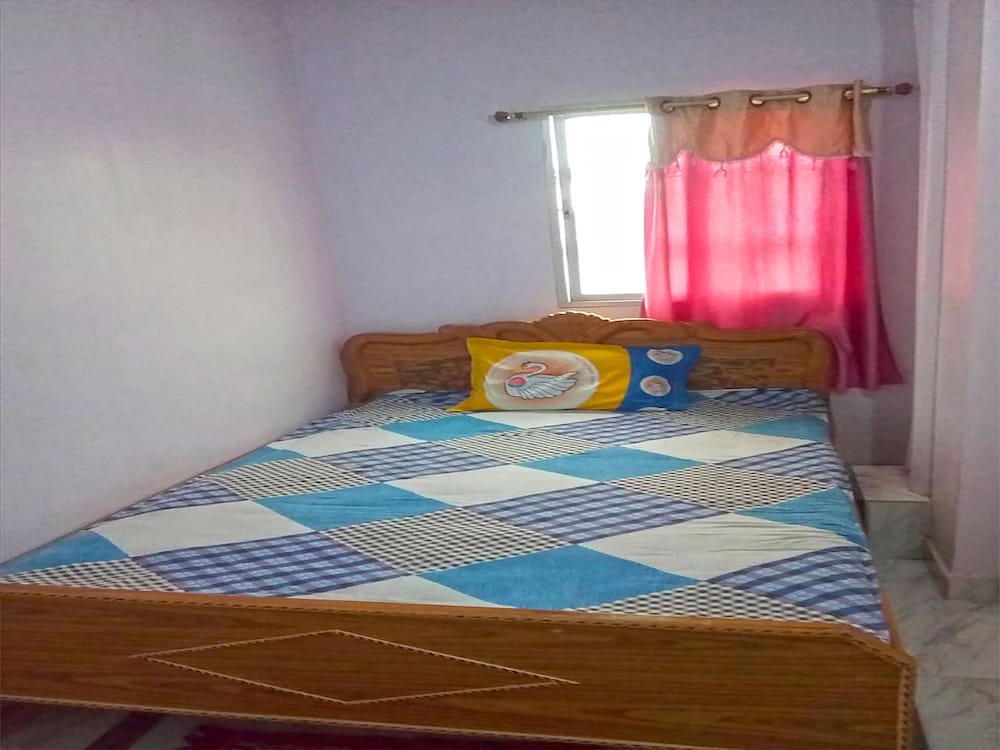 Фото Spot On 44288 Maharaja Palace