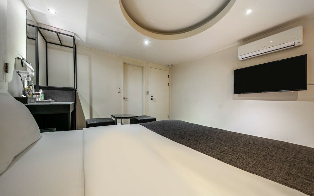 Фото Yeongdeungpo Nine