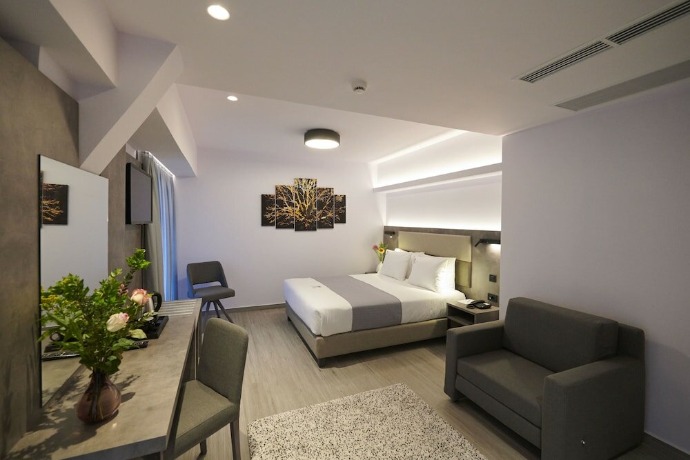 Фото Meni Apartments Hotel