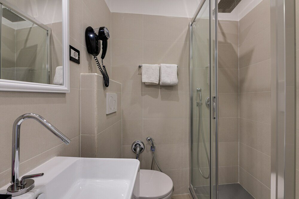 Фото Habitat Monti Rooms