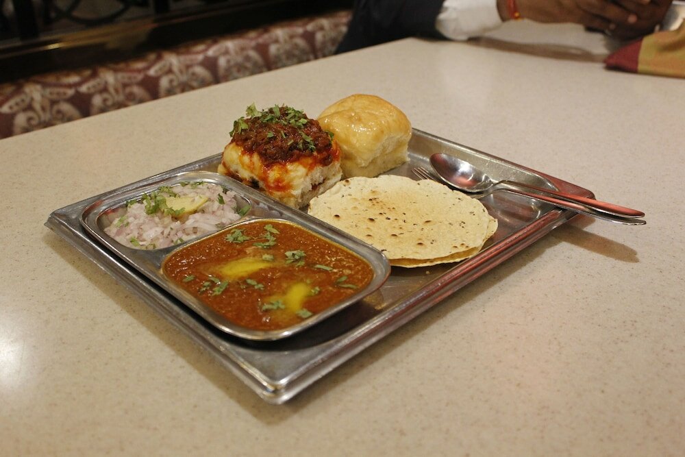 Фото Hotel Swati Deluxe