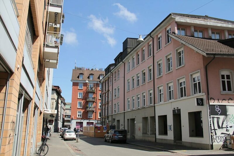 Гостиница Stay2Night Hostel в Цюрихе