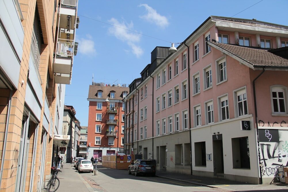 Фото отеля 1