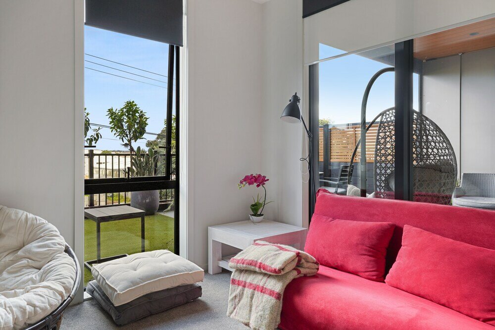 Фото Groovy Apt Close to Onehunga Mall Centre