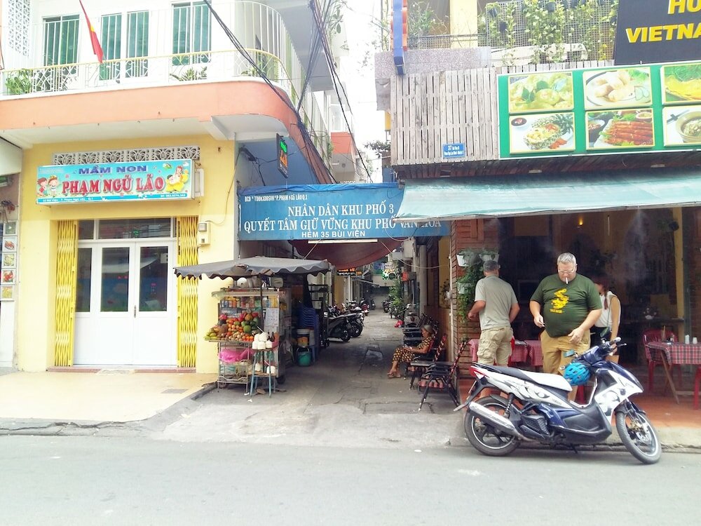 Фото Oyo 1144 Giang Son 3 Hotel