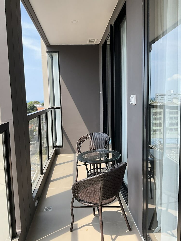 Фото Panora 2-Bedroom Apartment With Sea View