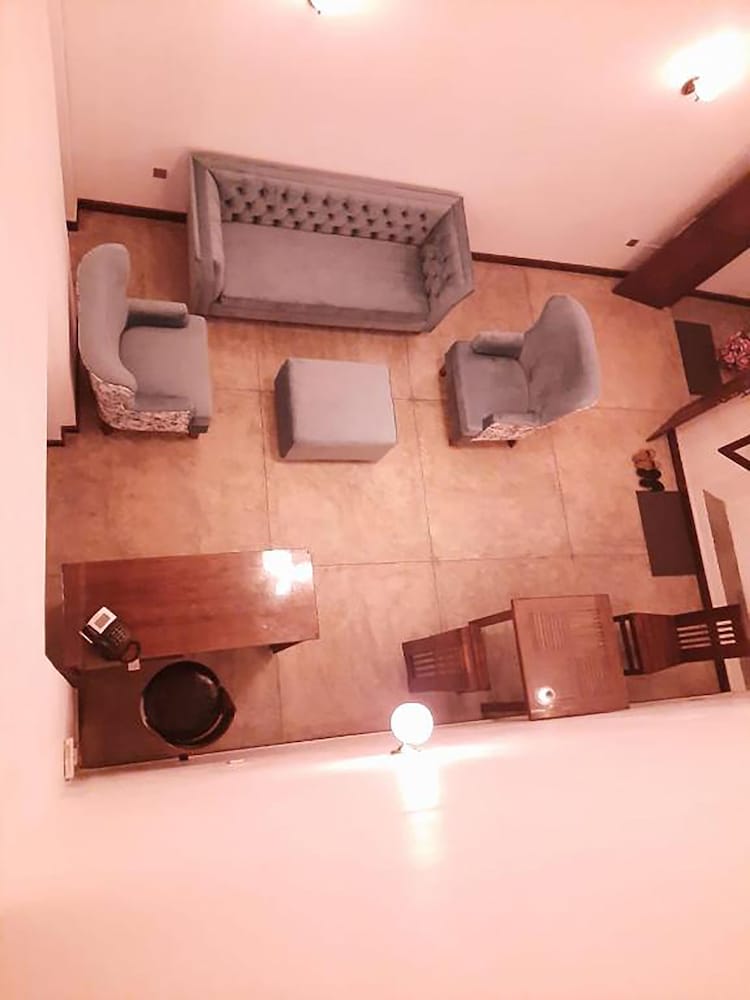 Фото 66 Church St