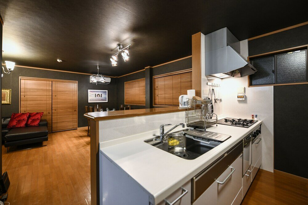 Фото Luxury House Hona -Tennoji-