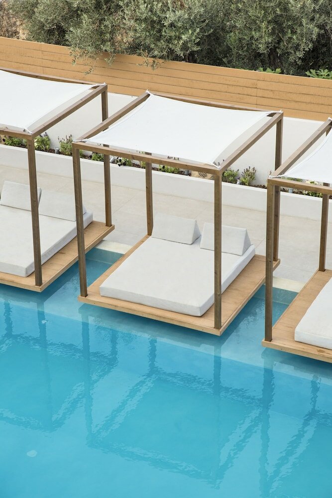 Фото Erato Seaside Hotel