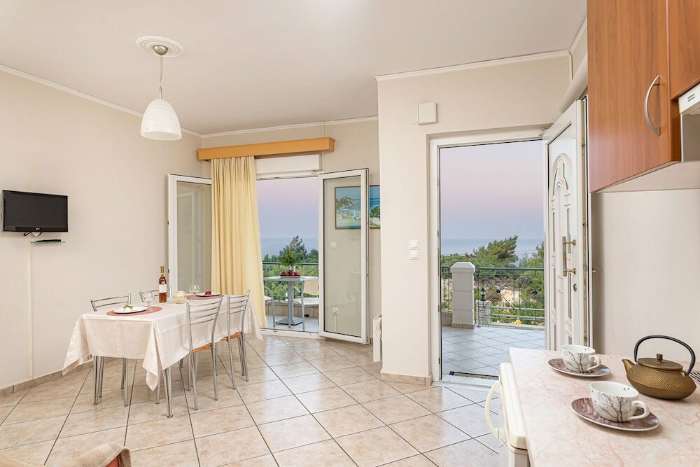 Фото Penny Luxury Apartments