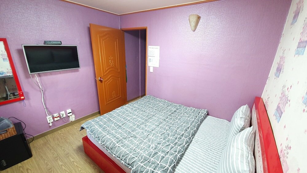 Фото Hipzy Guesthouse