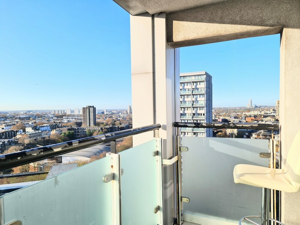 Фото Paddington Luxury Apartment