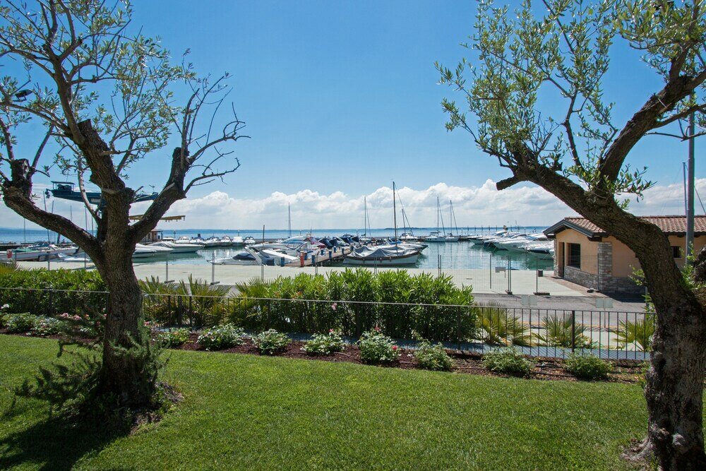 Фото La Cascata Apartments by Wonderful Italy