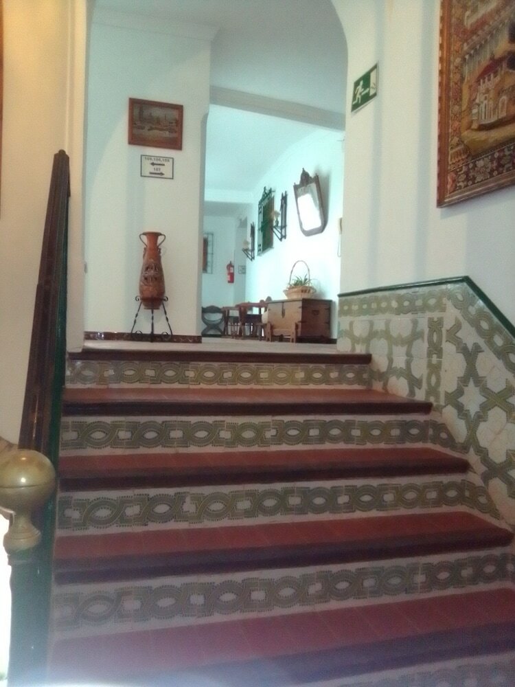 Фото Hostal Comercio