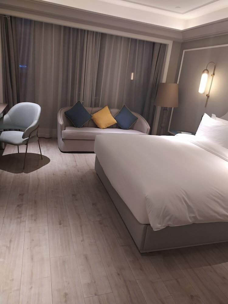 Фото Mercure Hangzhou East Railway Station