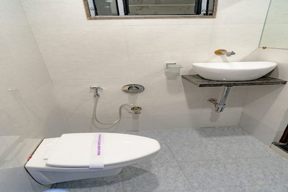 Фото The Sky Imperial Hotel Kailash