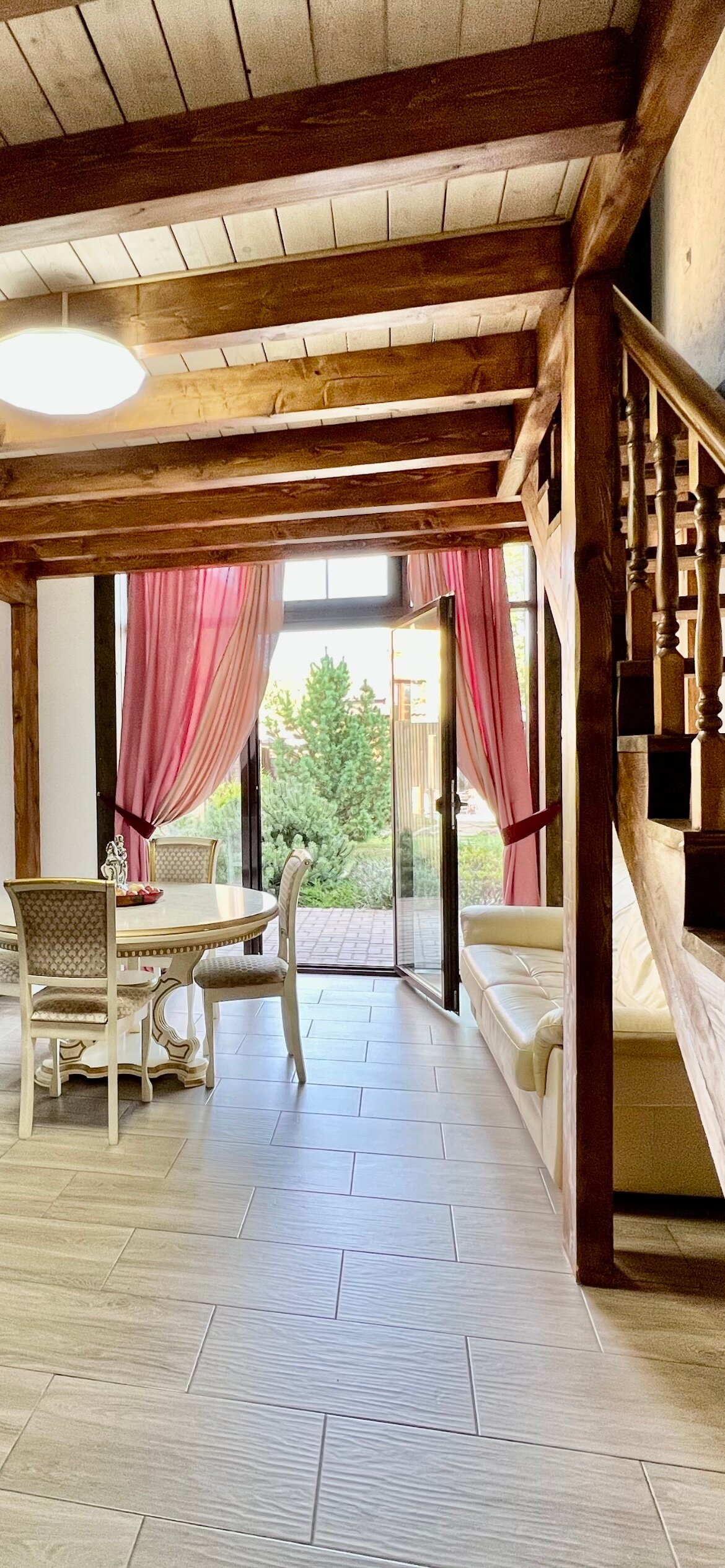 Фото Внукинг