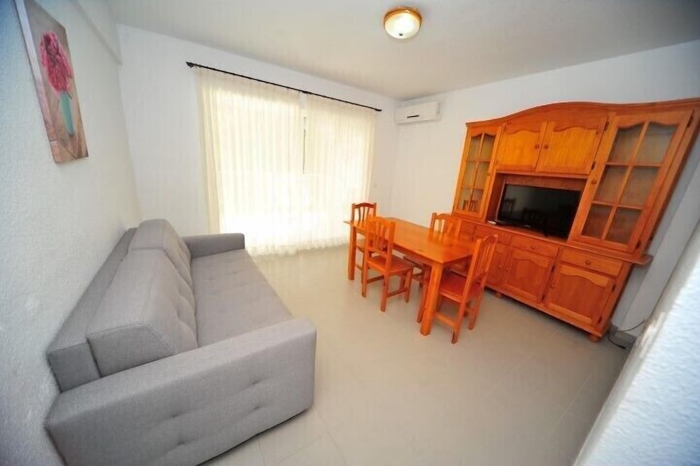 Фото Iberflat Apartamentos los Pinos