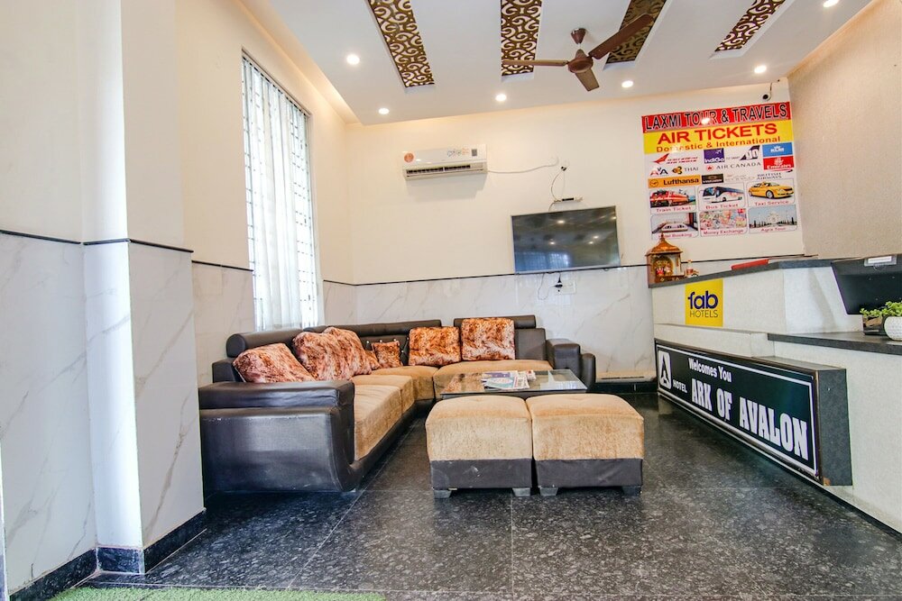 Фото Fabhotel Airport Avalon