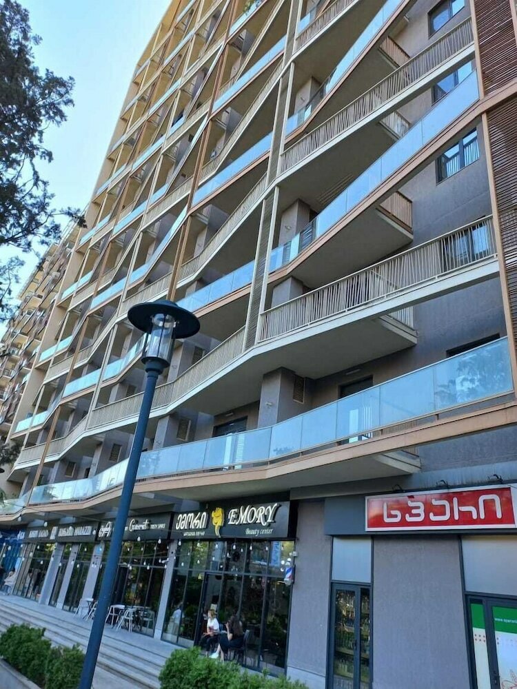 Фото Sol's M2 White Modern Apartments