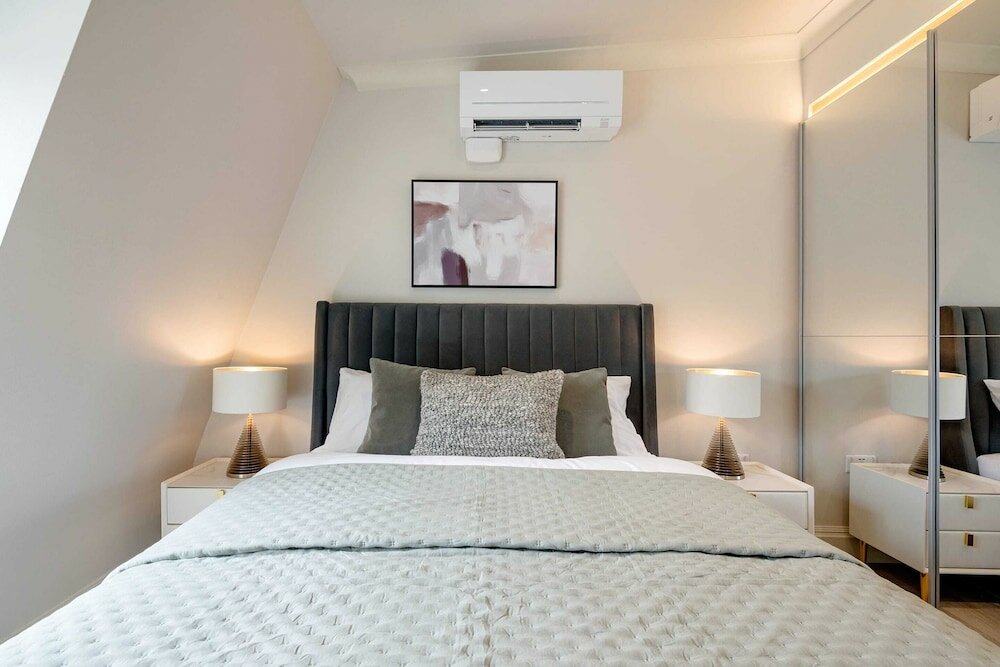 Фото Marble Arch Suite 8-hosted by Sweetstay