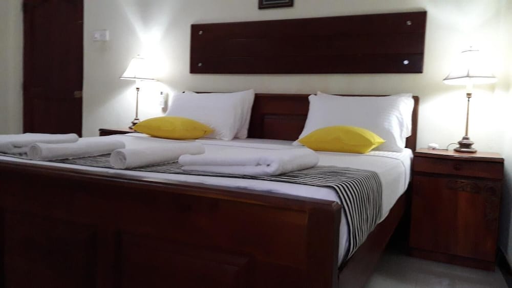 Фото The Max Villa