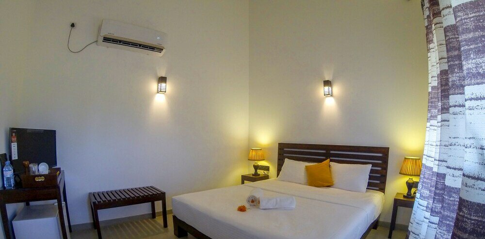 Фото Thihawa Eco Huts Yala