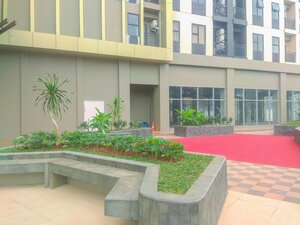 Гостиница Good Deal 2Br At High Floor Transpark Cibubur Apartment