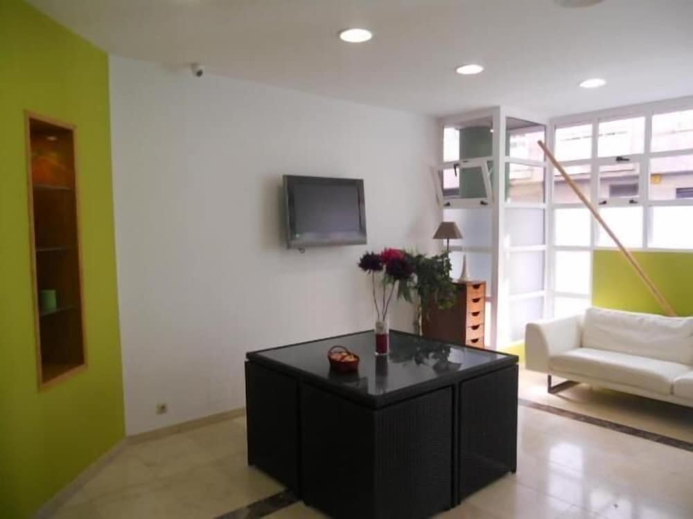 Фото Albergue La Estación - Hostel