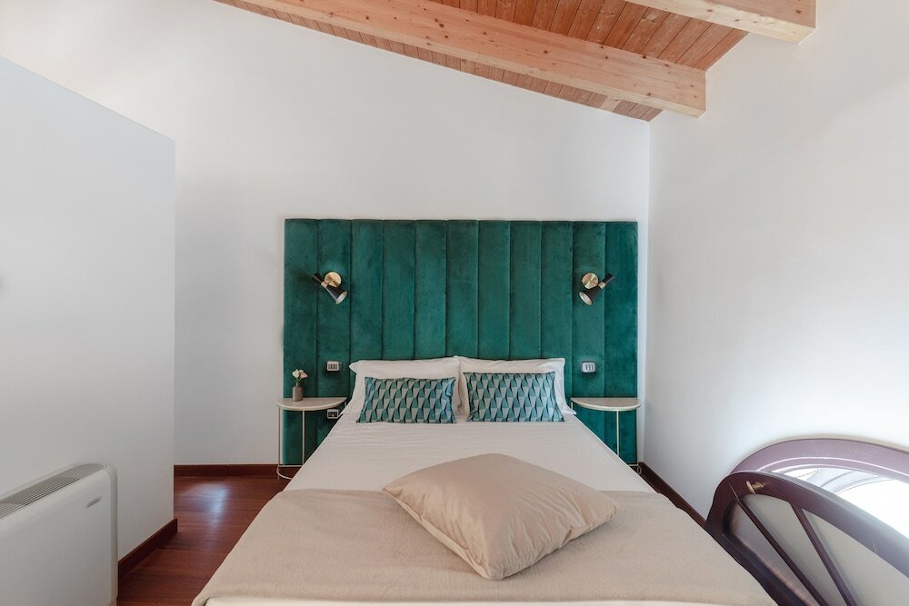 Фото Torre Capranica