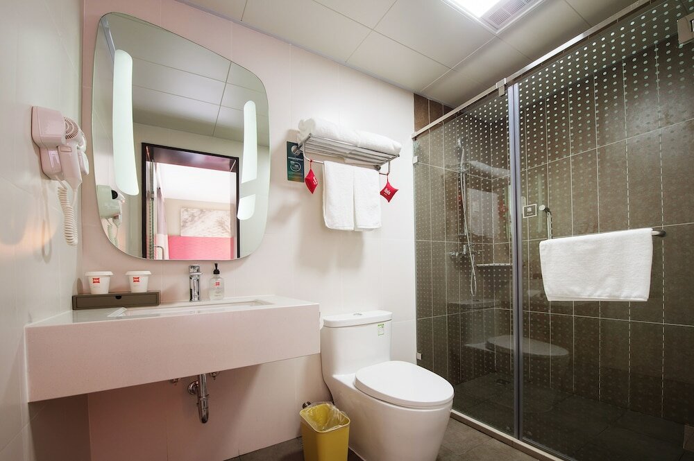 Фото Ibis Harbin Central Street Hotel