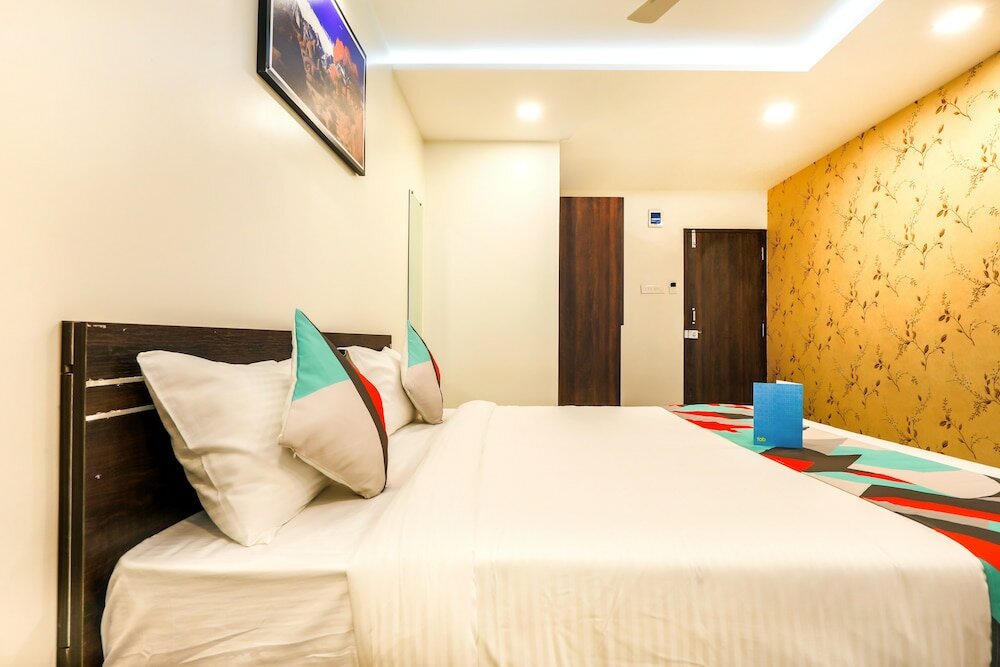 Фото FabExpress Classic Residency