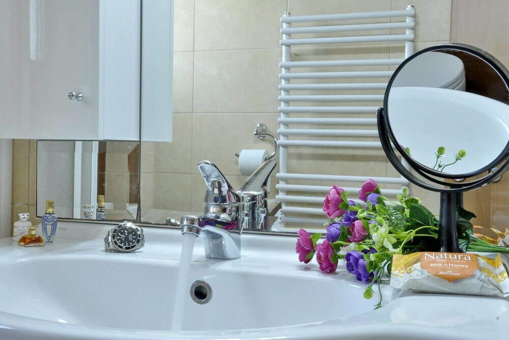 Фото The Nereids