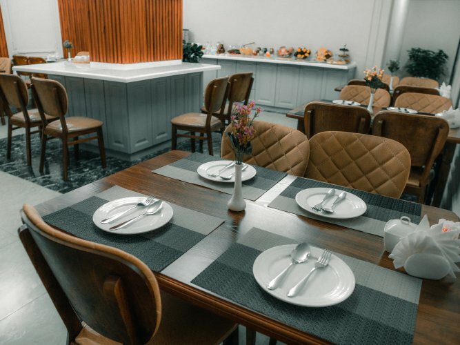 Фото Art Plaza Hotel